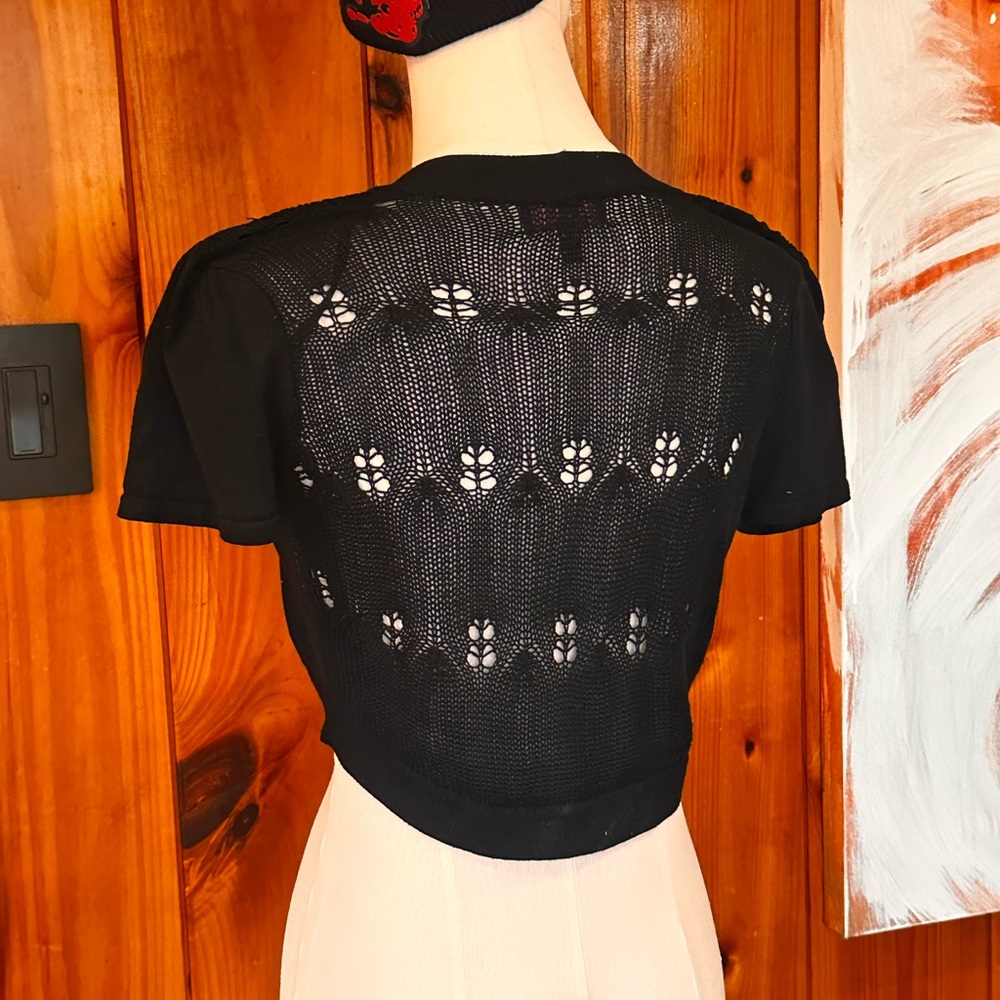 SOLD!! Cropped shrug sweater